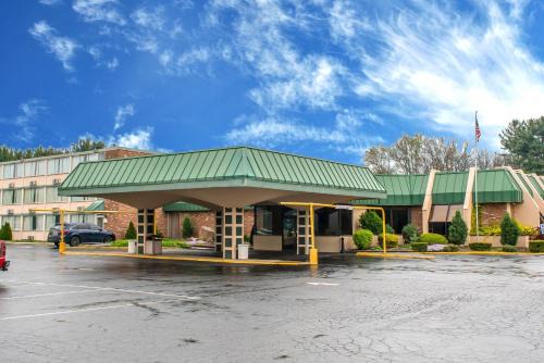 Hermitage Hotel | Quality Inn Hermitage South