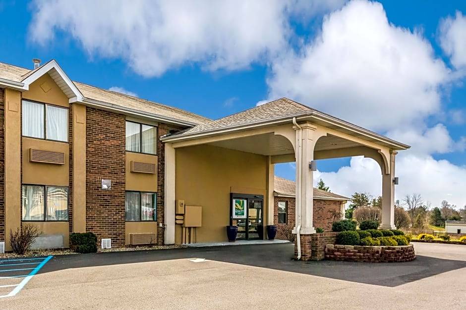 Batesville Hotel | Quality Inn I-74 Batesville