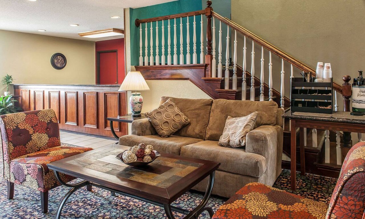Lewisport Hotel | Quality Inn Lewisport