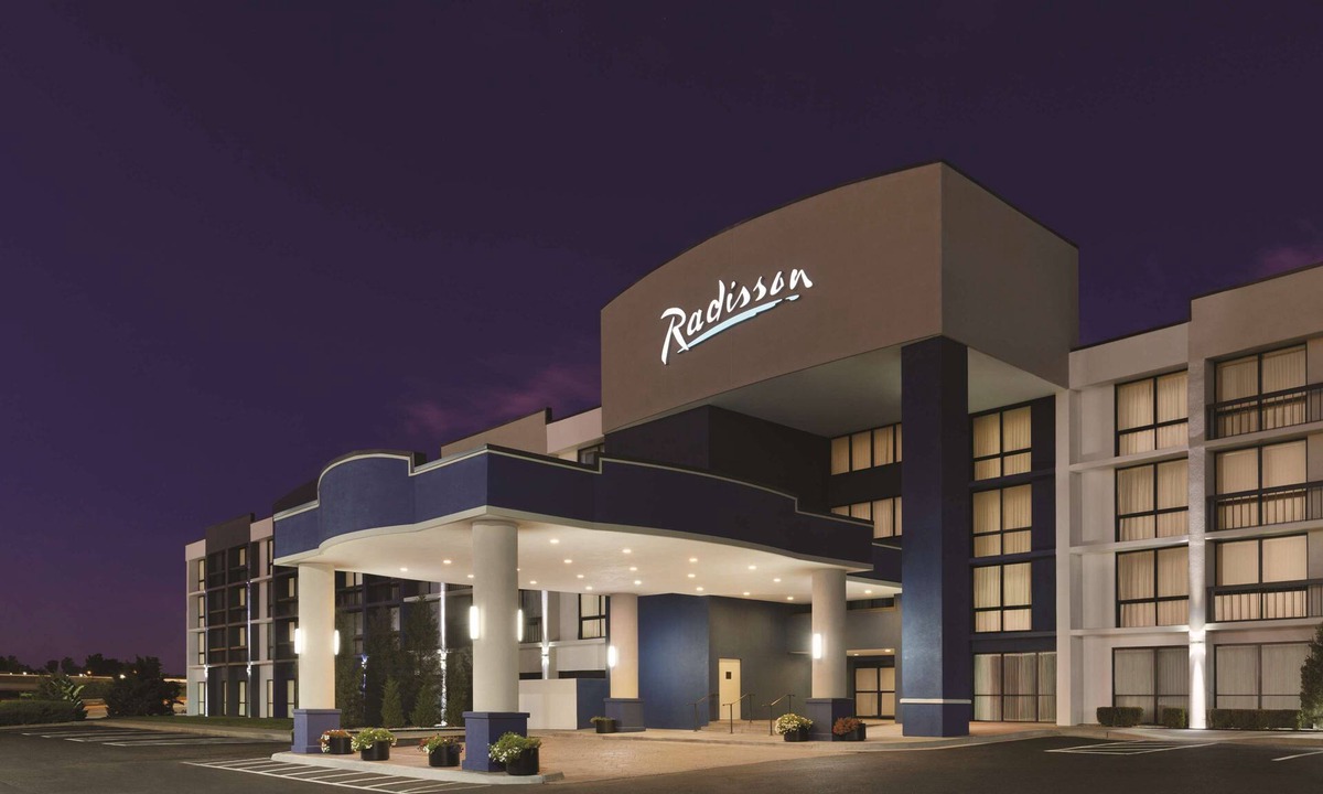 Lenexa Hotel | Radisson Hotel Lenexa Overland Park