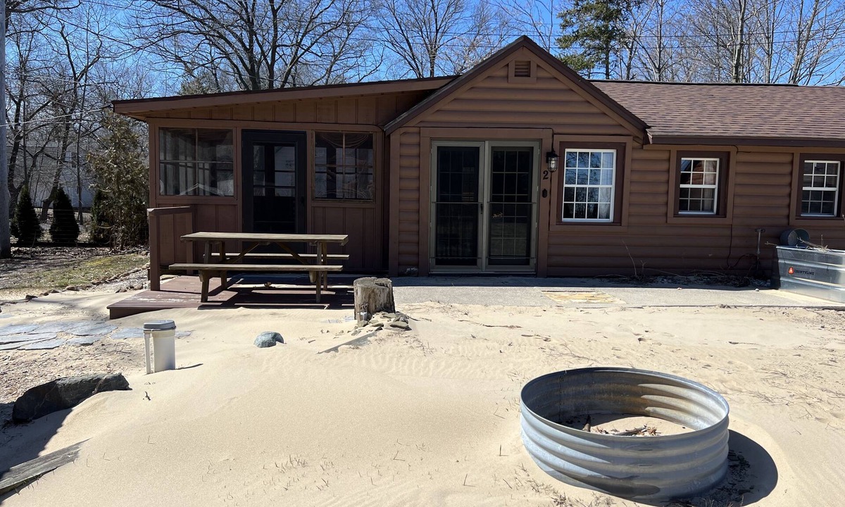 Port Austin Cottage | Recently Updated Beachfront Resort Cottage #2