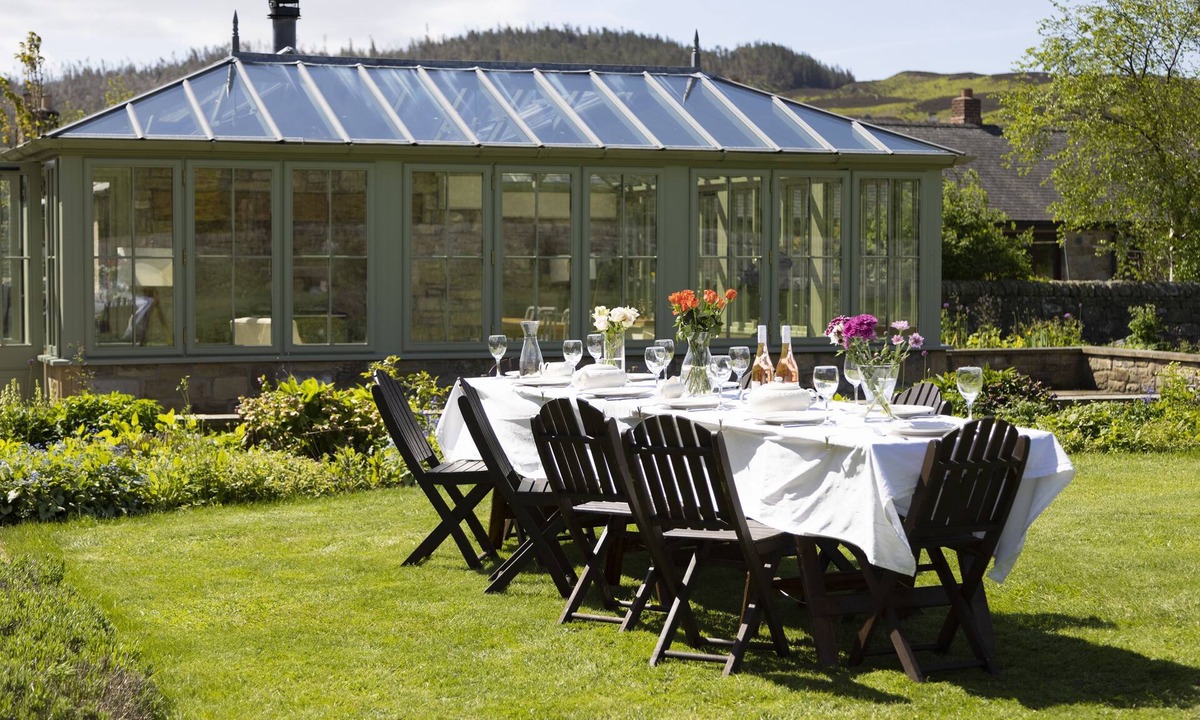 Old Bewick House | Red Lion House - a family break that sleeps 11 guests in 6 bedrooms