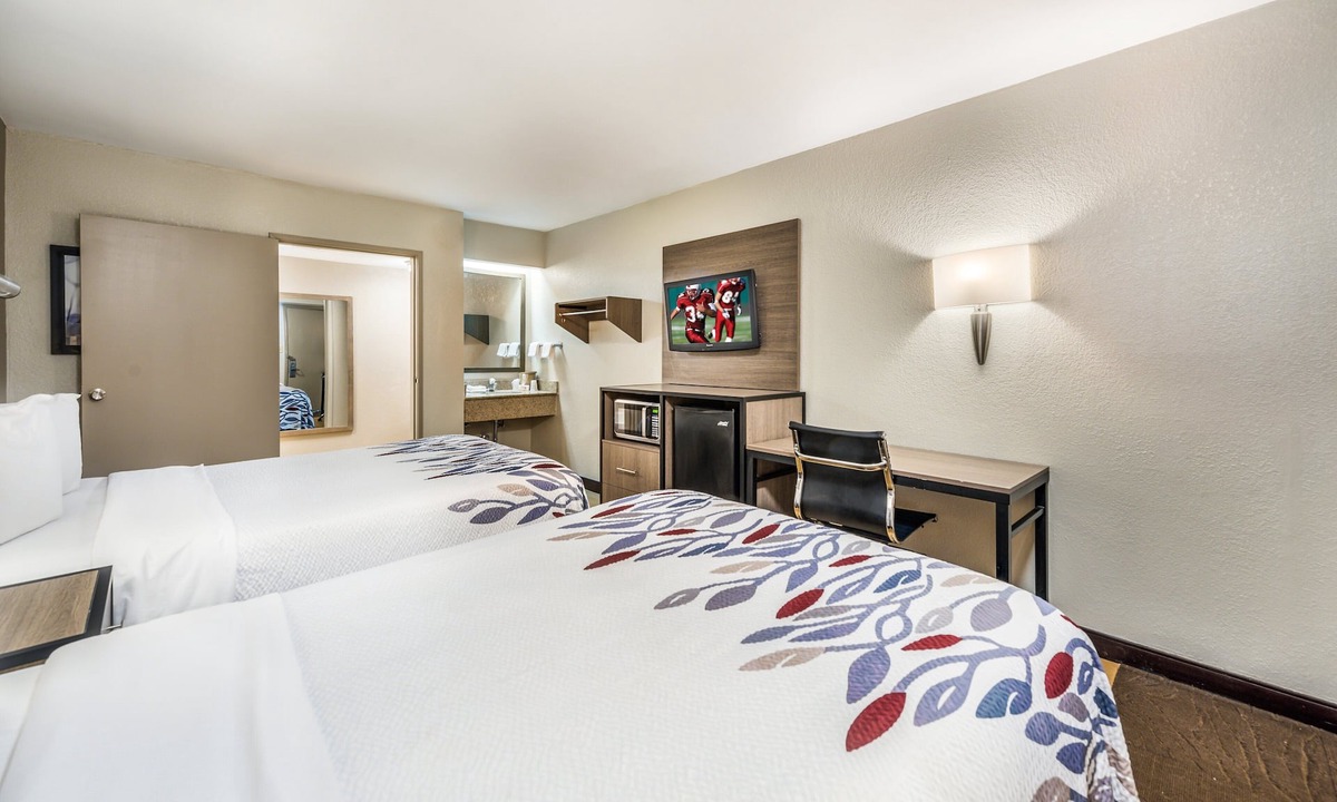 Miamisburg Hotel | Red Roof Inn Dayton South - Miamisburg