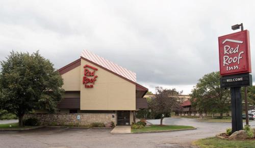 Kalamazoo Hotel | Red Roof Inn Kalamazoo West - Western Michigan U