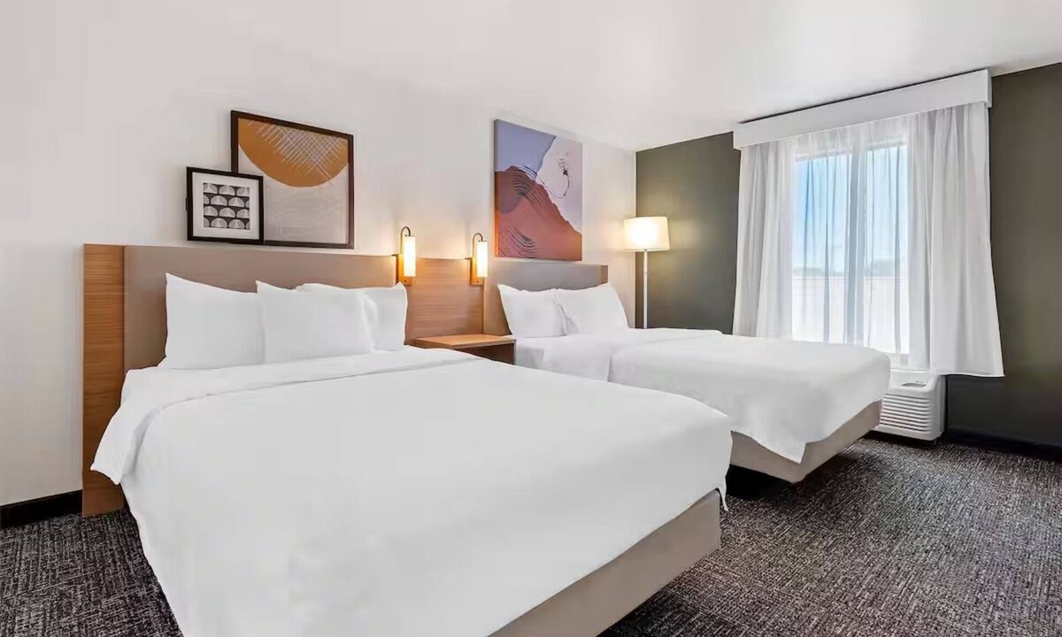 Amarillo Hotel | Relax w/Local Dining and Shopping in a Comfortable + Fully Equipped Guest Room