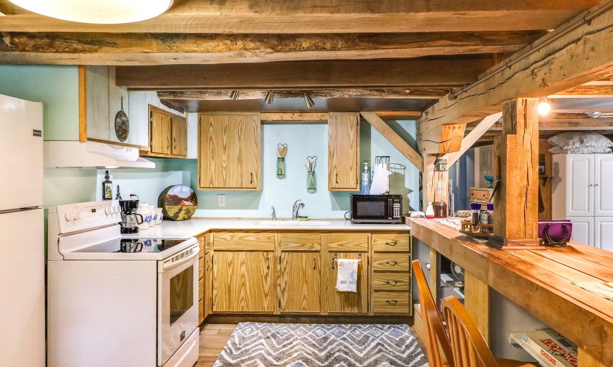 Carbon Hill Apartment | Relaxing Bremen Studio: Walk to Little Rush Creek!