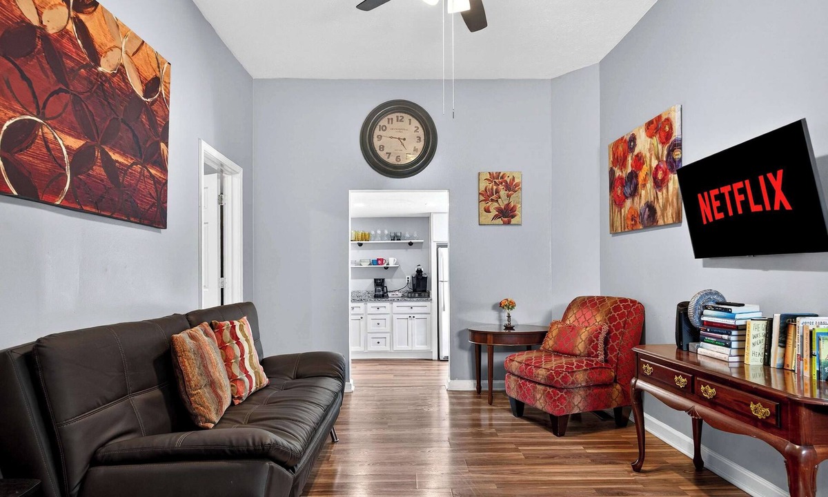 Shelby Park House | Relaxing & spacious home near Shelby Park District