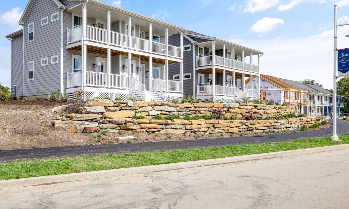 Ottawa Condo | Rent all four condo units as one