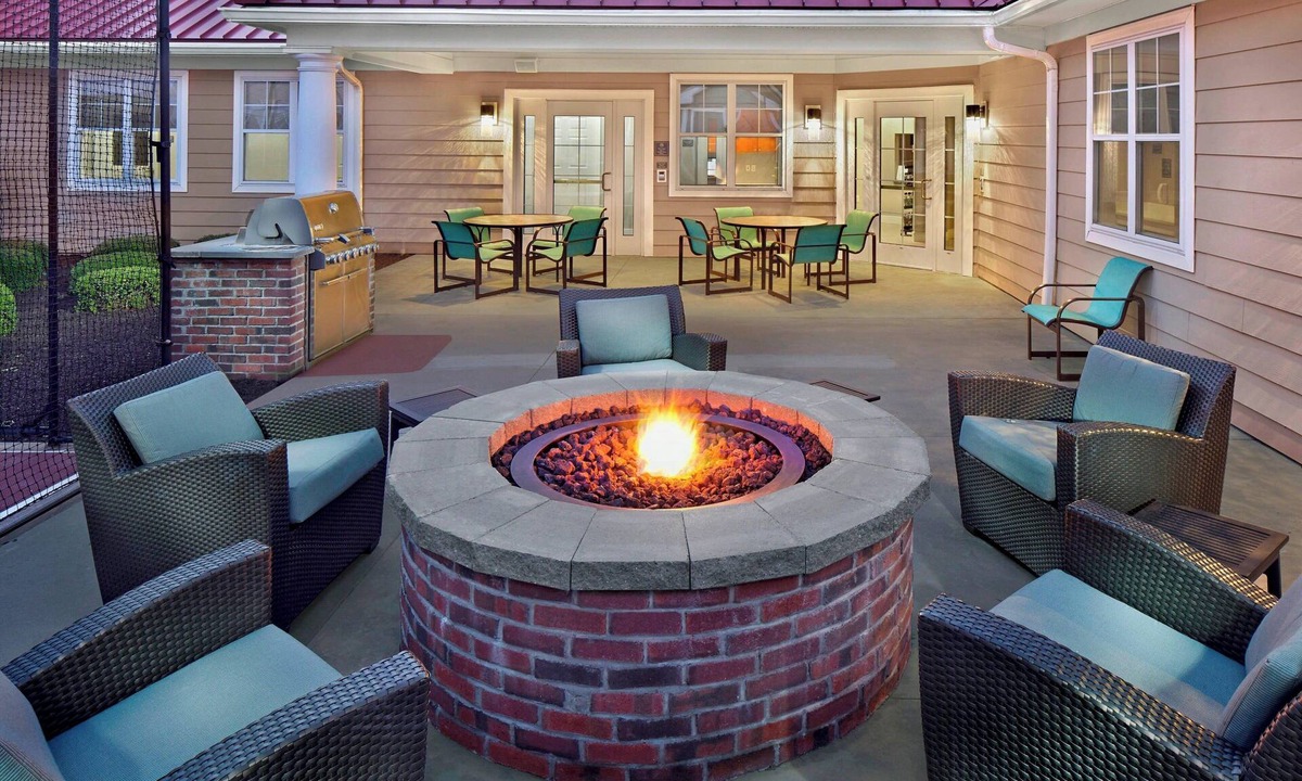 Avon Hotel | Residence Inn by Marriott Hartford Avon