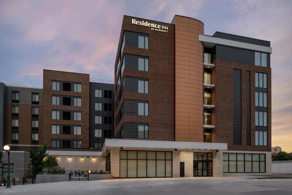 Downtown Lincoln Hotel | Residence Inn by Marriott Lincoln Downtown