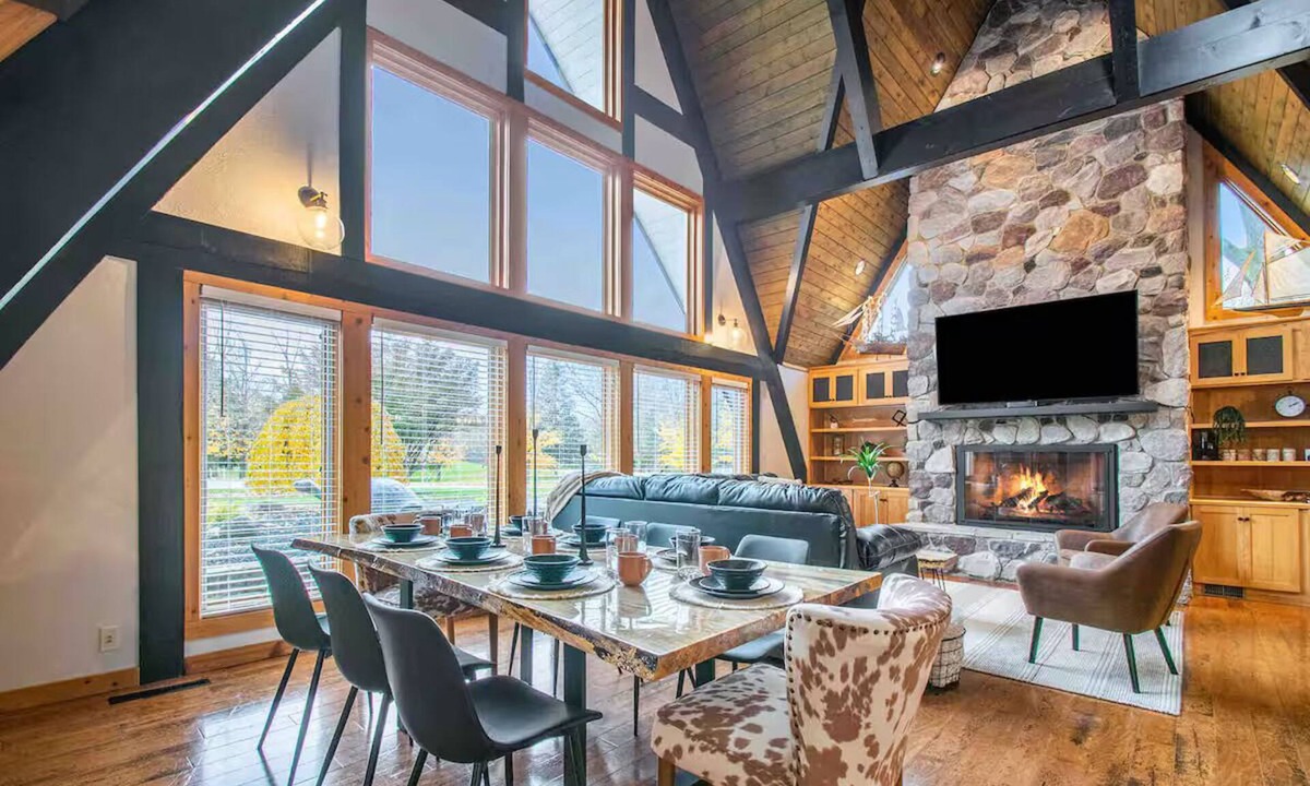 Bristol House | Riverhaven! Glamorous A-Frame on St Joe River!