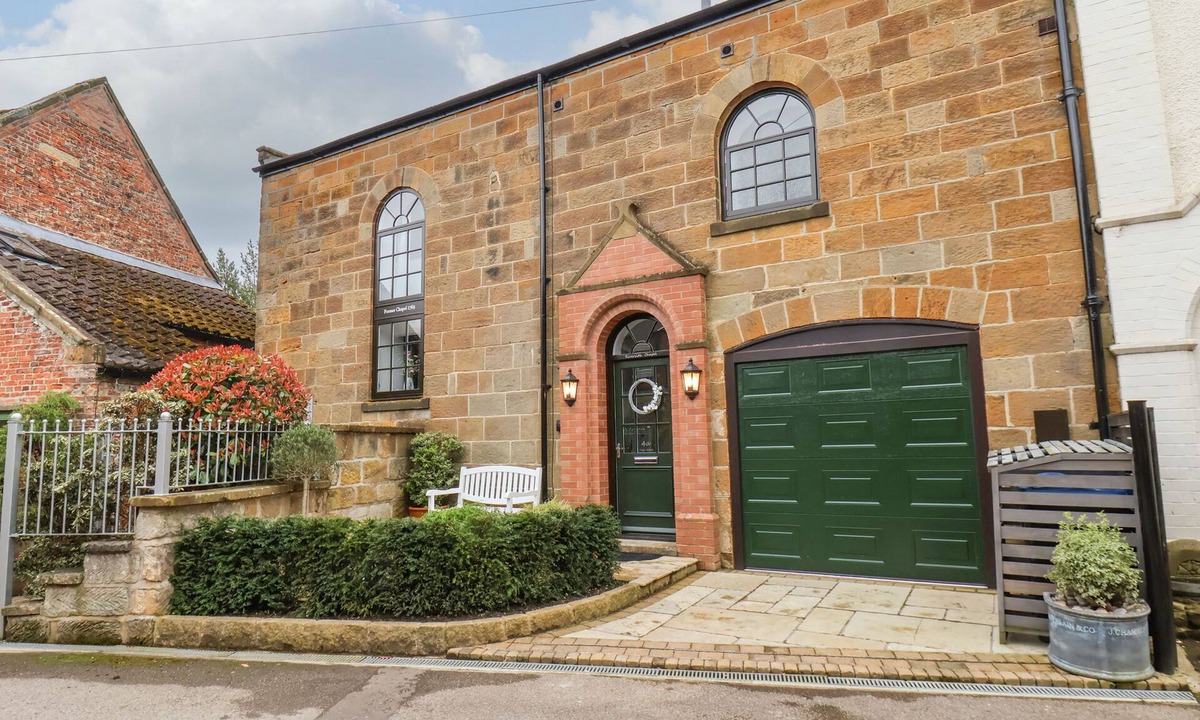Great Ayton House | RIVERSIDE CHAPEL, pet friendly, with a garden in Great Ayton
