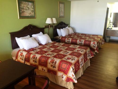 Santa Rosa Hotel | Rodeway Inn Santa Rosa