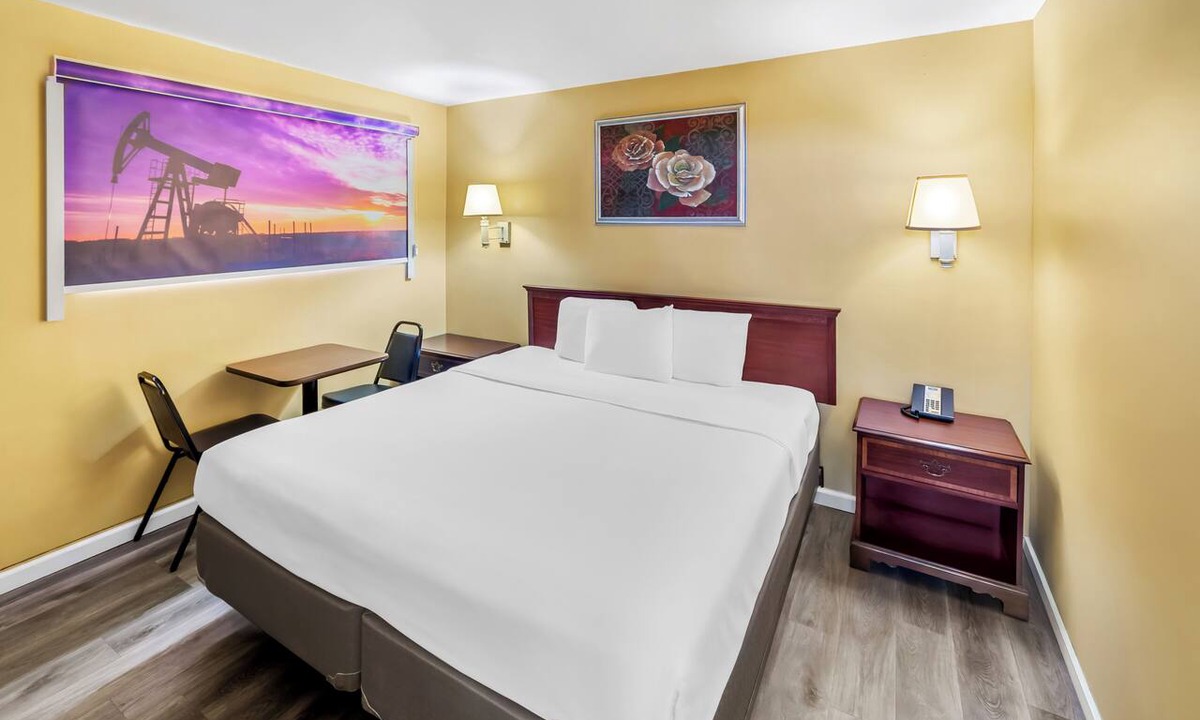 Post Hotel | Rodeway Inn