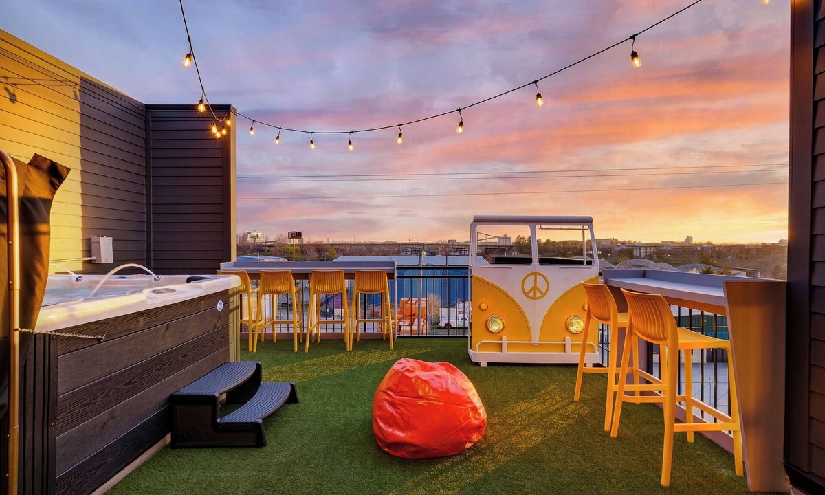 Katie Hill Neighborhood House | Rooftop Lounge + Hot Tub + Karaoke + Firepit | Katie Hill Collection