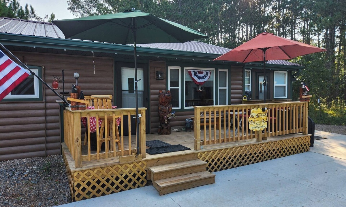 Friendship Cottage | Rookana Maskaw Retreat Reduced Summer Rates