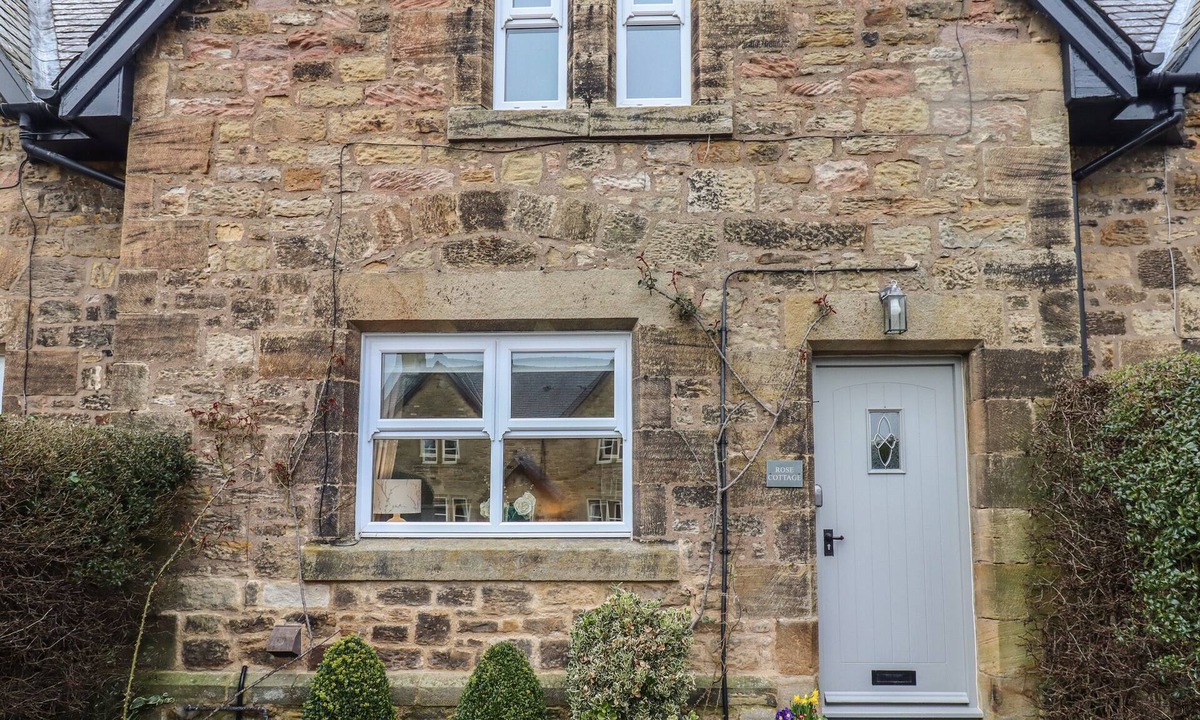 Lesbury Cottage | Rose Cottage