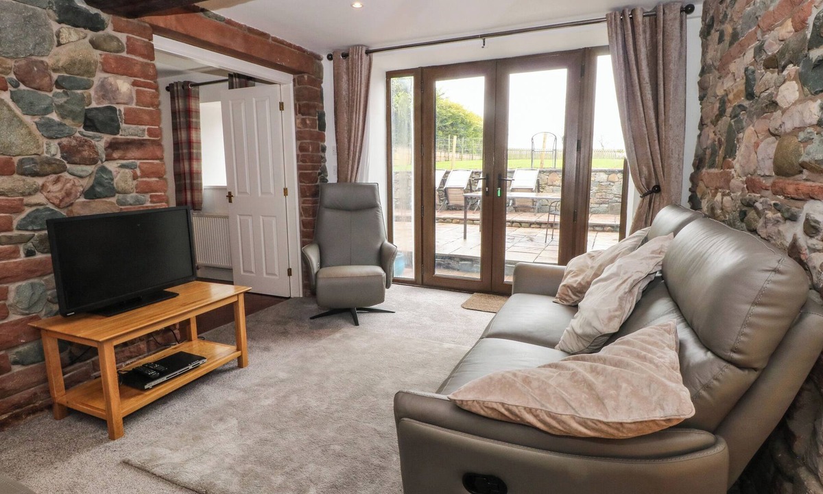 Newton Reigny Cottage | Saddleback Barn