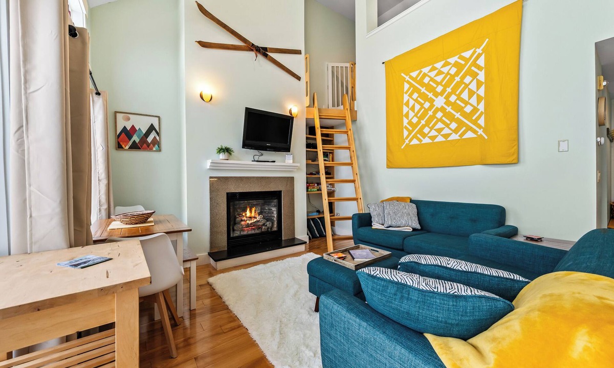 Rangeley Condo | Saddleback - South Branch Condo 11-3 - ski-in/ski-out