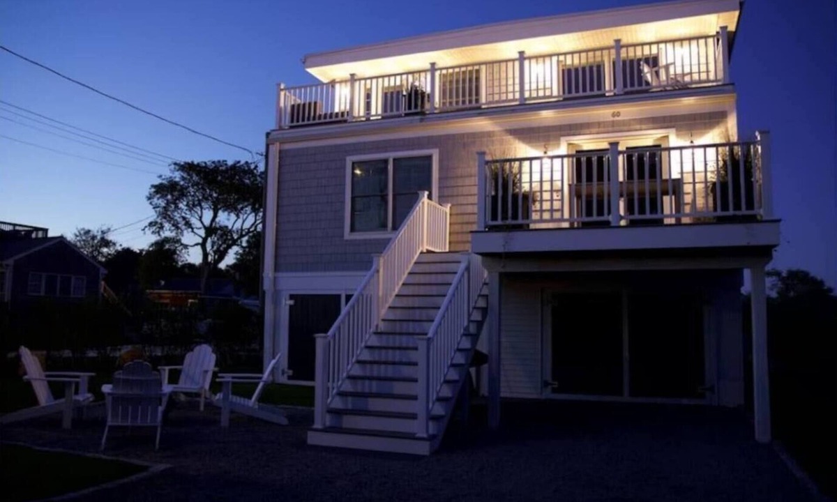 Adamsville House | Salt Marsh Beach House