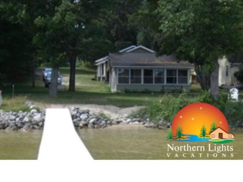 Bellaire House | Sandy Bottom Cottage on Intermediate Lake