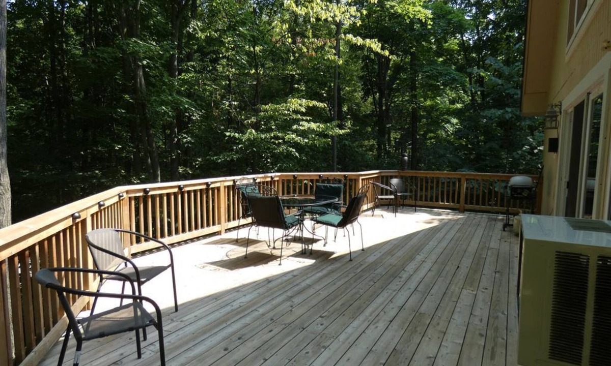 Bellaire House | Schuss Mountain Chalet