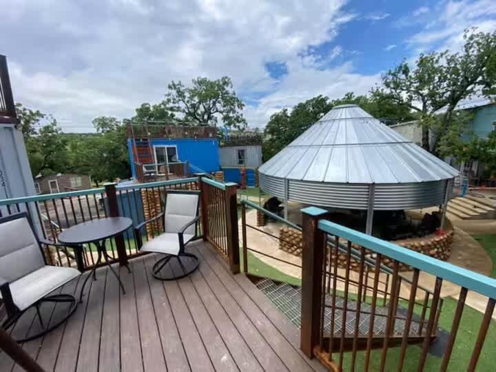 Medicine Park House | SE Wichita Mountains Tiny House Stay w Patio Suite