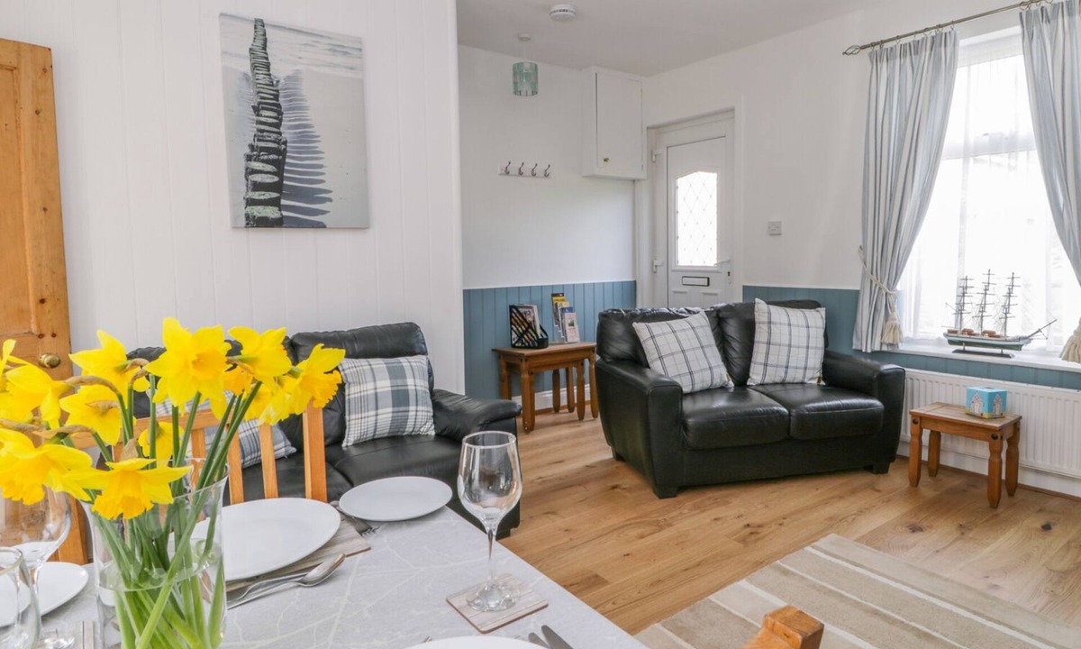 Muston Cottage | Sea Breakers Cottage