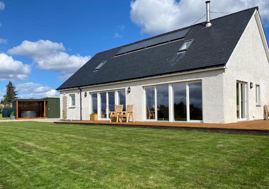 Rogart House | Sealladh Mor