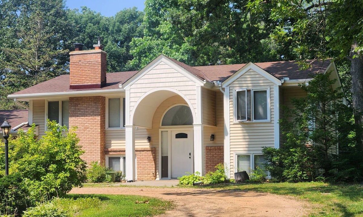 Plymouth House | Secluded Plymouth Home: Private Stay, Pet-Friendly, Tech Forward, Natural Charm