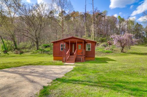 Beattyville House | Serene Beattyville Cabin: 24 Mi to Red River Gorge