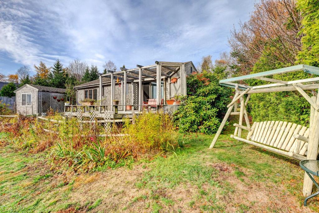 Jonesport House | Serene Jonesport Escape: Deck w/Water Views!