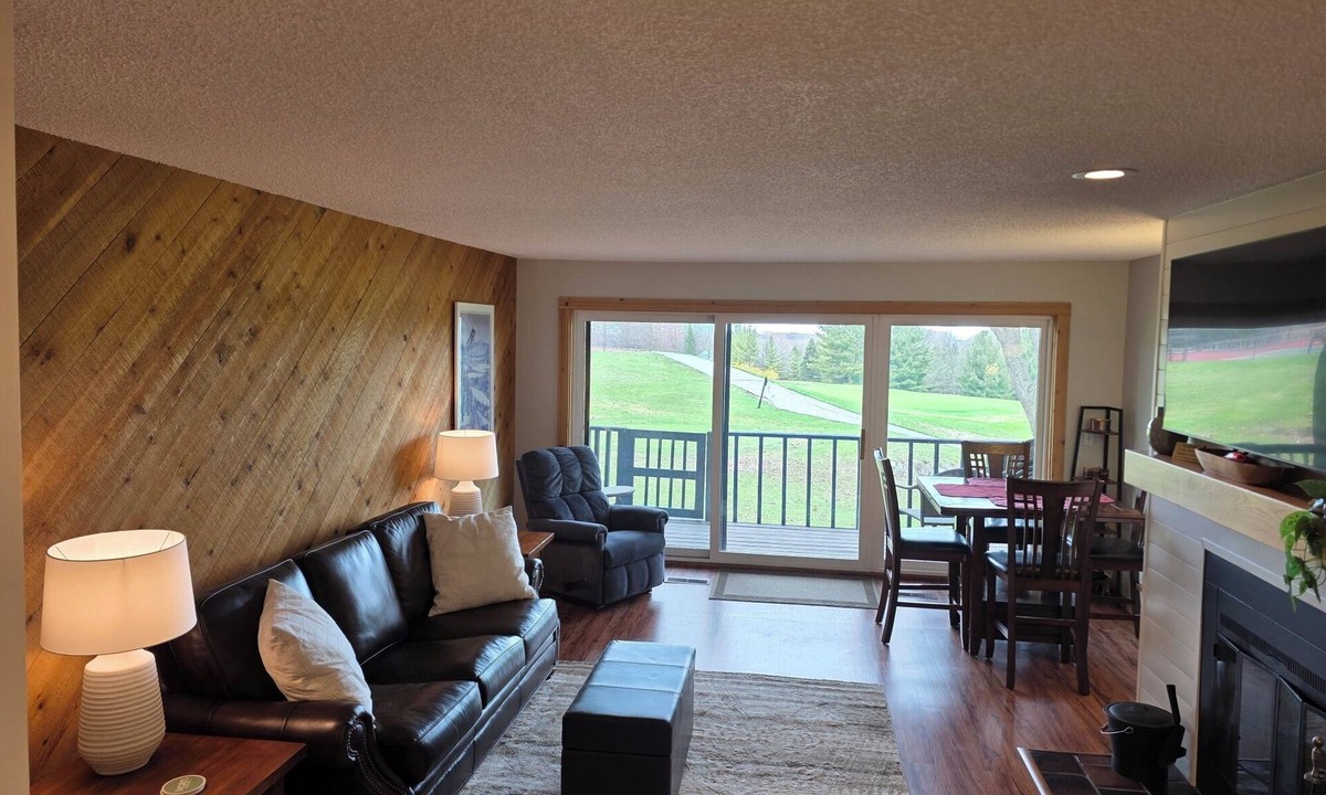 Bellaire Condo | Shanty Creek. Discounted Weekend! Condo Sleeps 8.