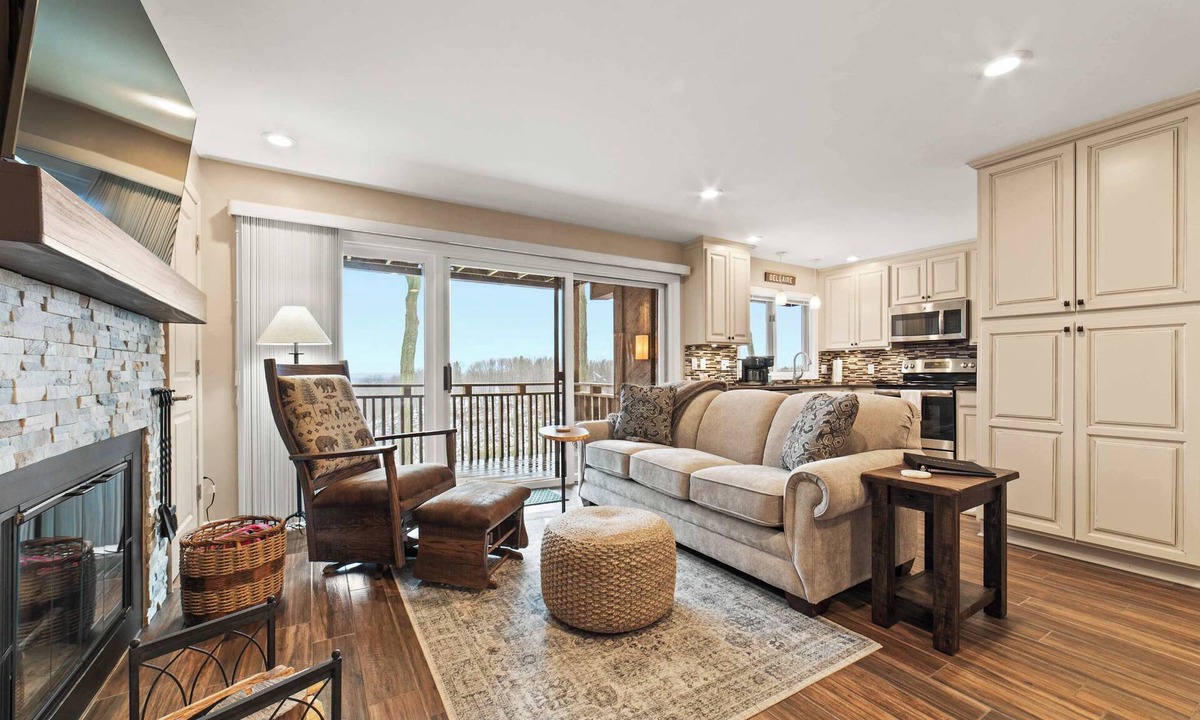Bellaire House | Shanty Creek, pool, beach, pets