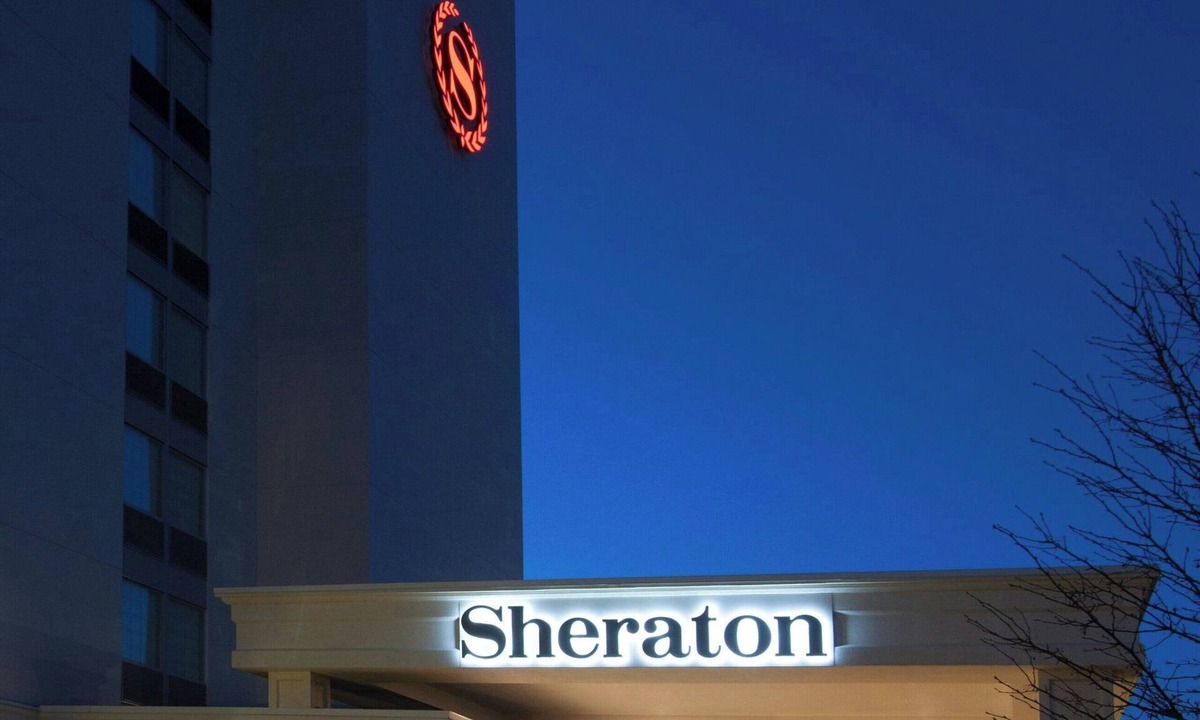 Moon Township Hotel | Sheraton Pittsburgh Airport Hotel
