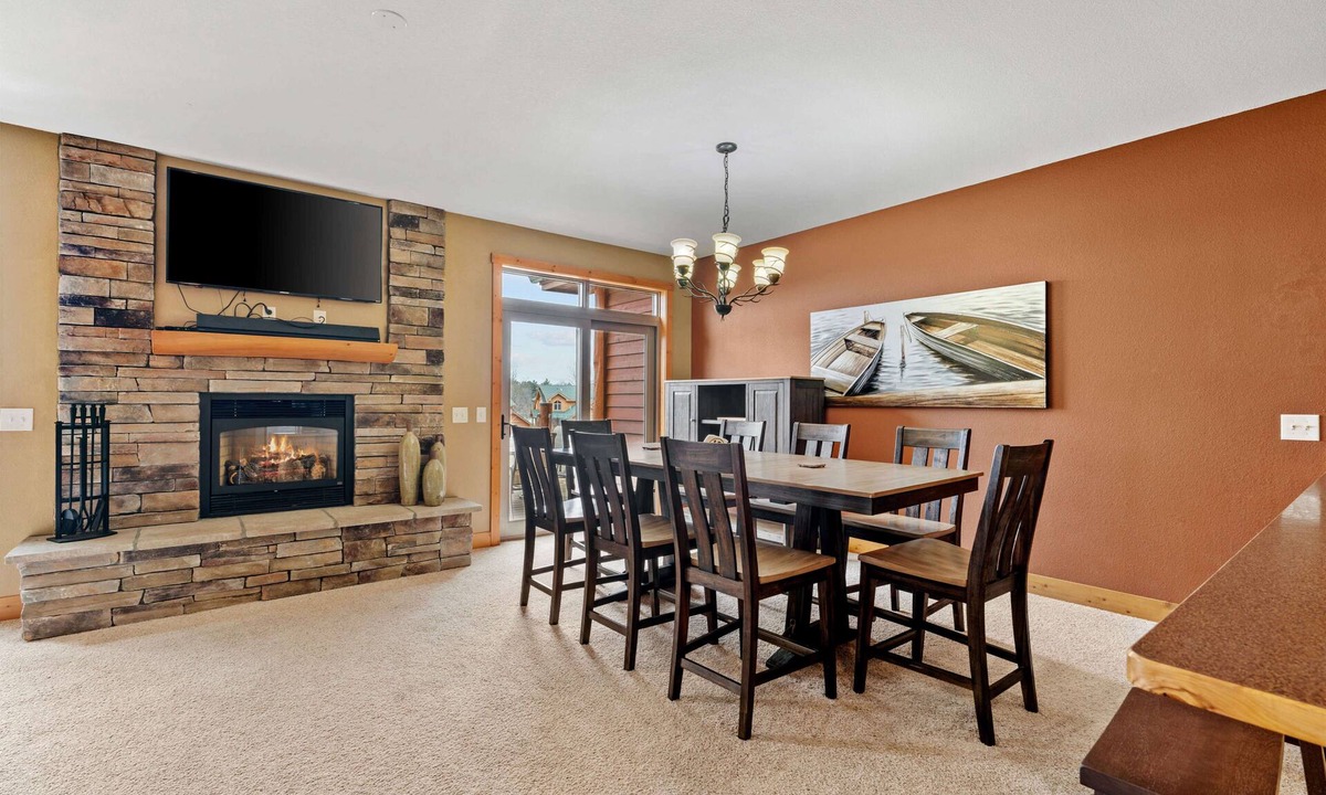 McGregor House | Sleep 10-4 bedroom-Big Sandy Lake