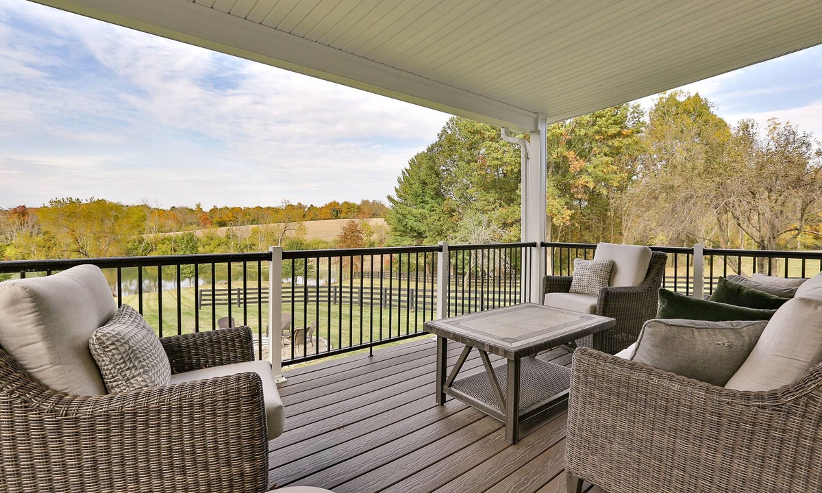 Simpsonville House | Sleeps 26, Hot Tub, Sauna, Privacy on 5 acres
