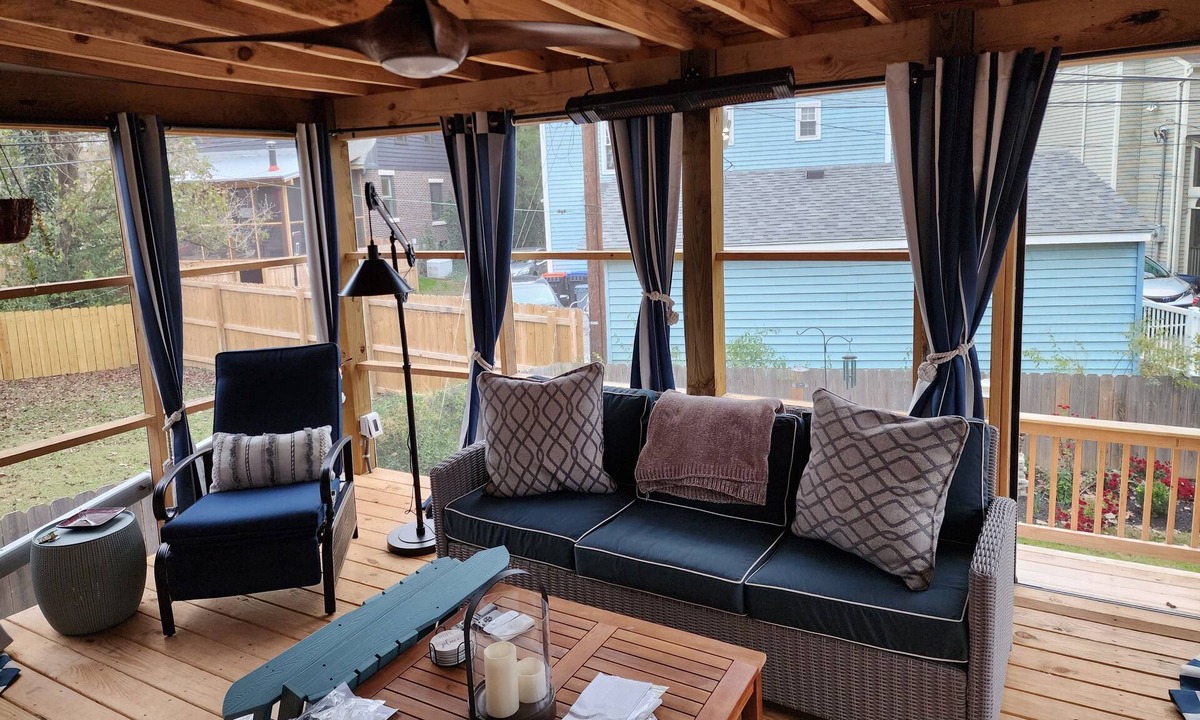 Highlands Douglass House | Sleeps 8 Beautiful Home in desirable highland area 4.3 miles from track.