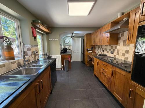 Stalham House | Smart & Comfortable 3-bedroom Victorian house
