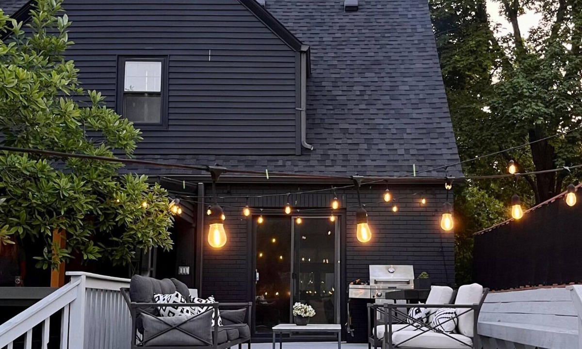 Meridian-Kessler House | So-Bro Butler Convention Stadium Black Bungalow