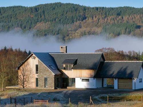 Lerags House | Sobrachan