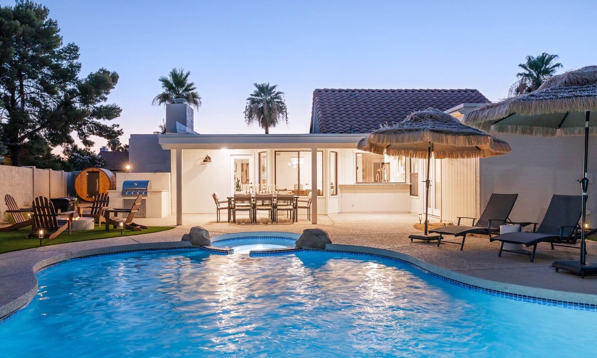 Santiago Cottage | Solara - Pool & Spa - Sauna & Cold Plunge