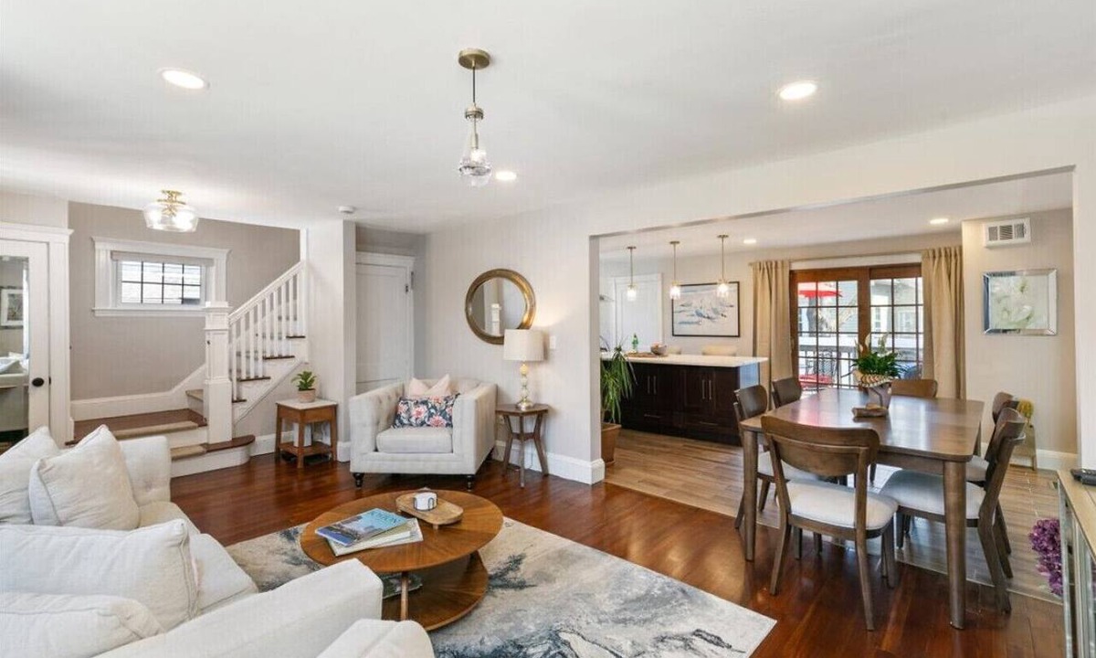 Milton House | Spacious 5BR Executive Retreat - 10 Min to Boston