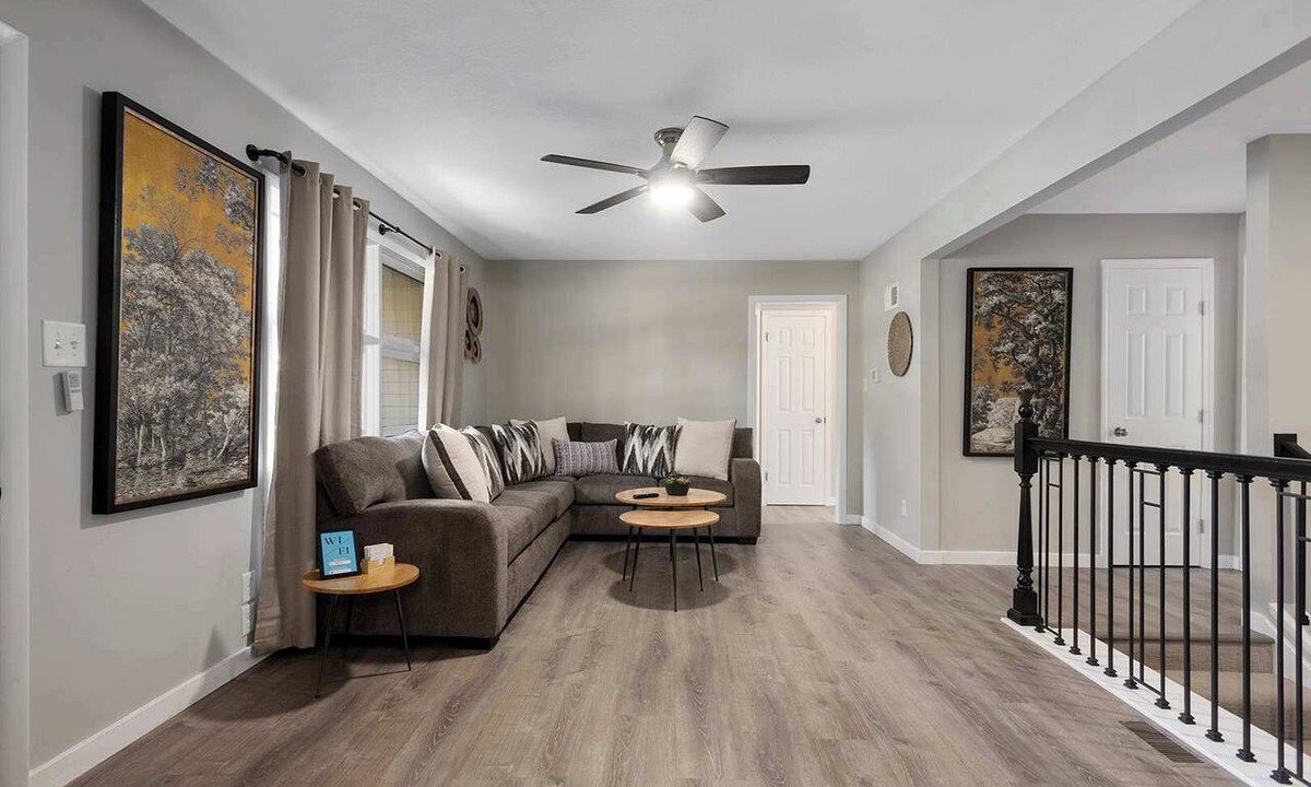 Shawnee House | Spacious Home, Sleeps 12 w/King Beds,Shuffleboard