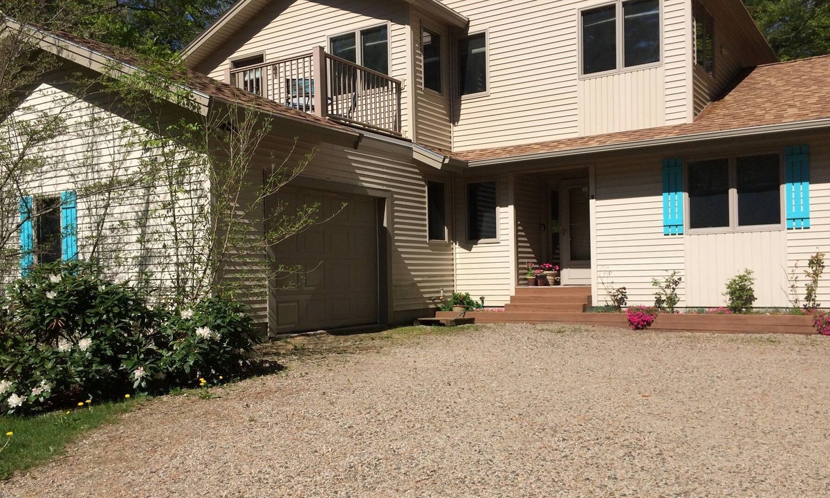 Ogunquit House | Spacious, private, and newly renovated, 10-15 minute walk from beach and town