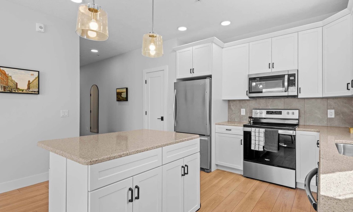 Traverse City Apartment | Special Pricing* New Downtown Apt, Pine 205