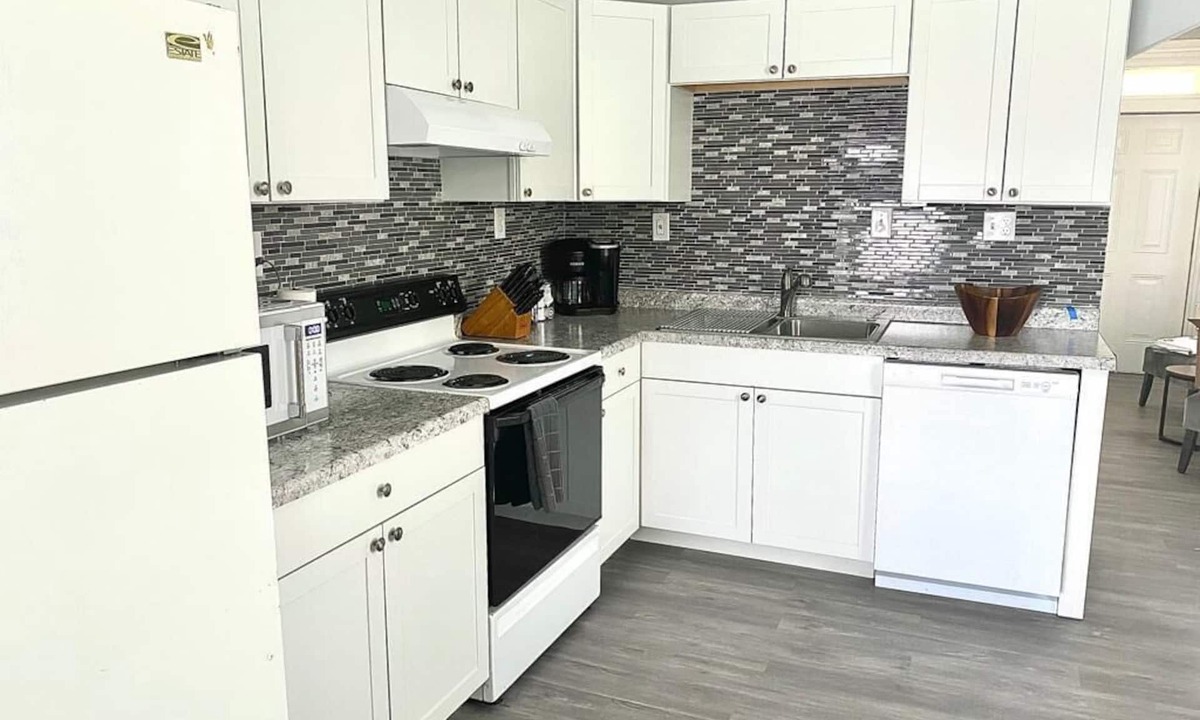 Hamilton House | Spooky Nook Neighbor - 2 bed /1.5 bath - Sleeps 6