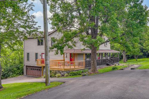 Mc Kinney House | Sprawling Bluegrass Country Retreat Near Danville!