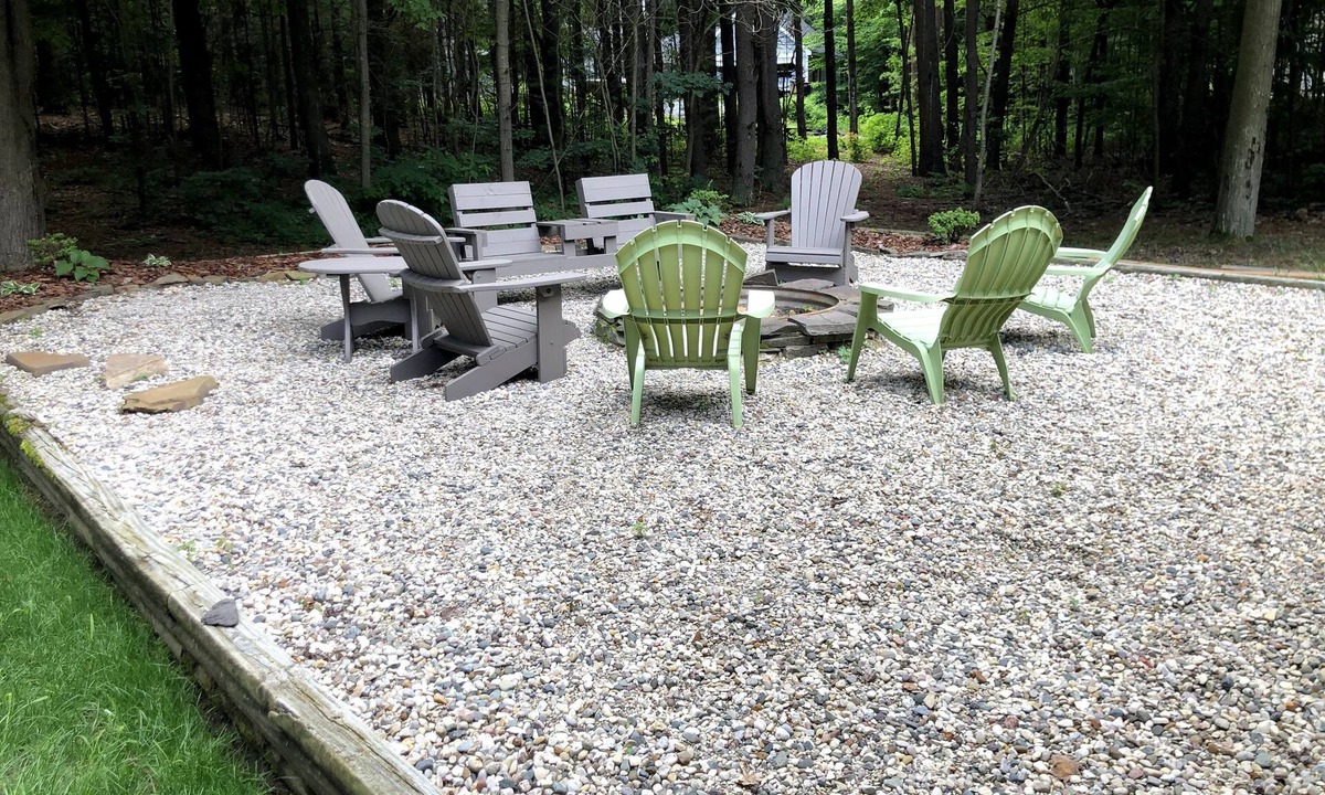 Spring Lake House | Spring Lake's Wooded Retreat