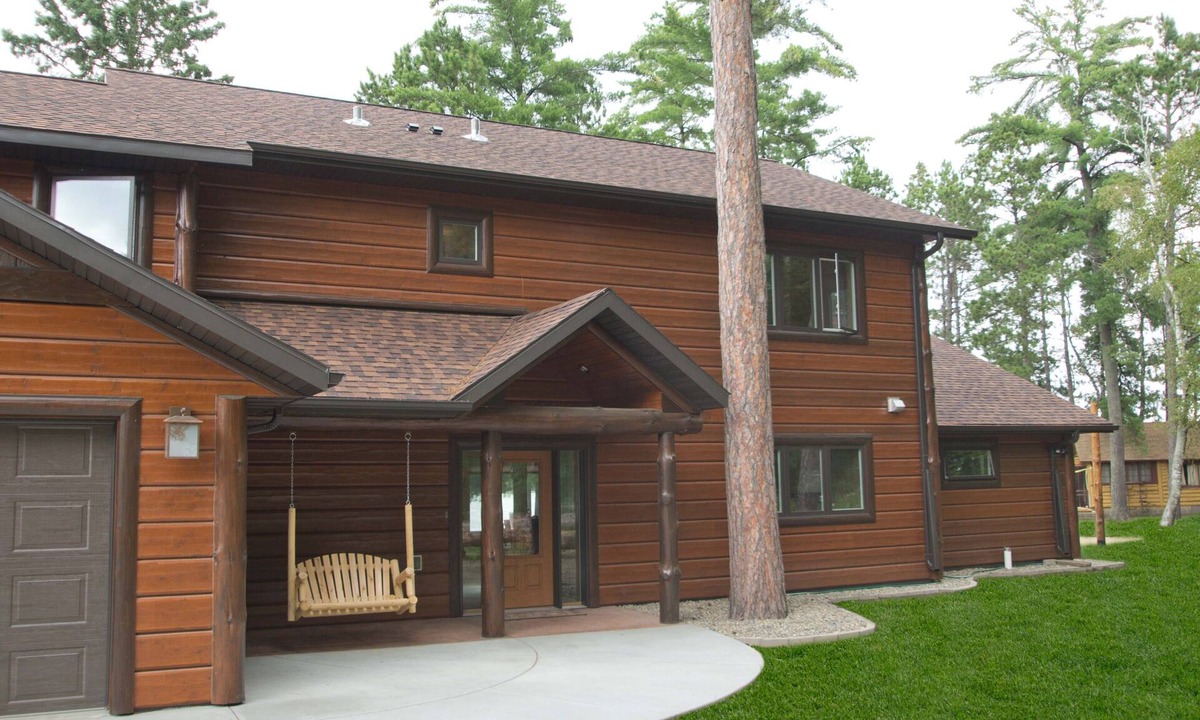 Park Rapids Resort | Spruce with two story high windows with loft on the premier lake of Big Sand